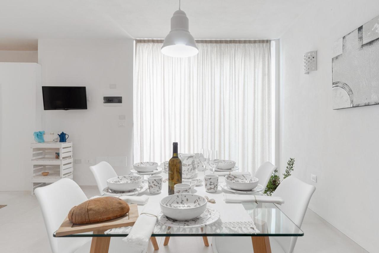 Millebolleblu Apartments ลิโด มารีนี ภายนอก รูปภาพ