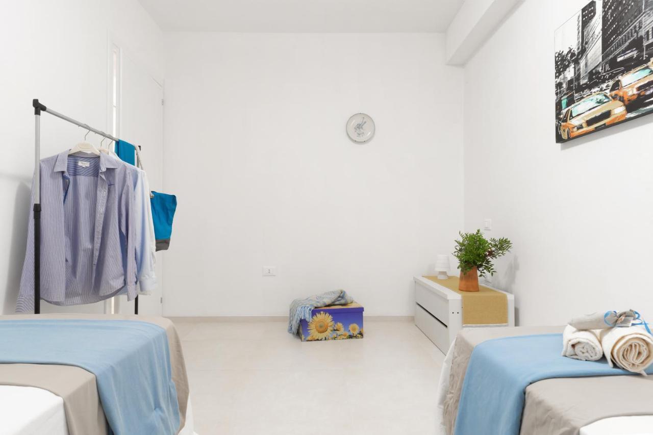 Millebolleblu Apartments ลิโด มารีนี ภายนอก รูปภาพ