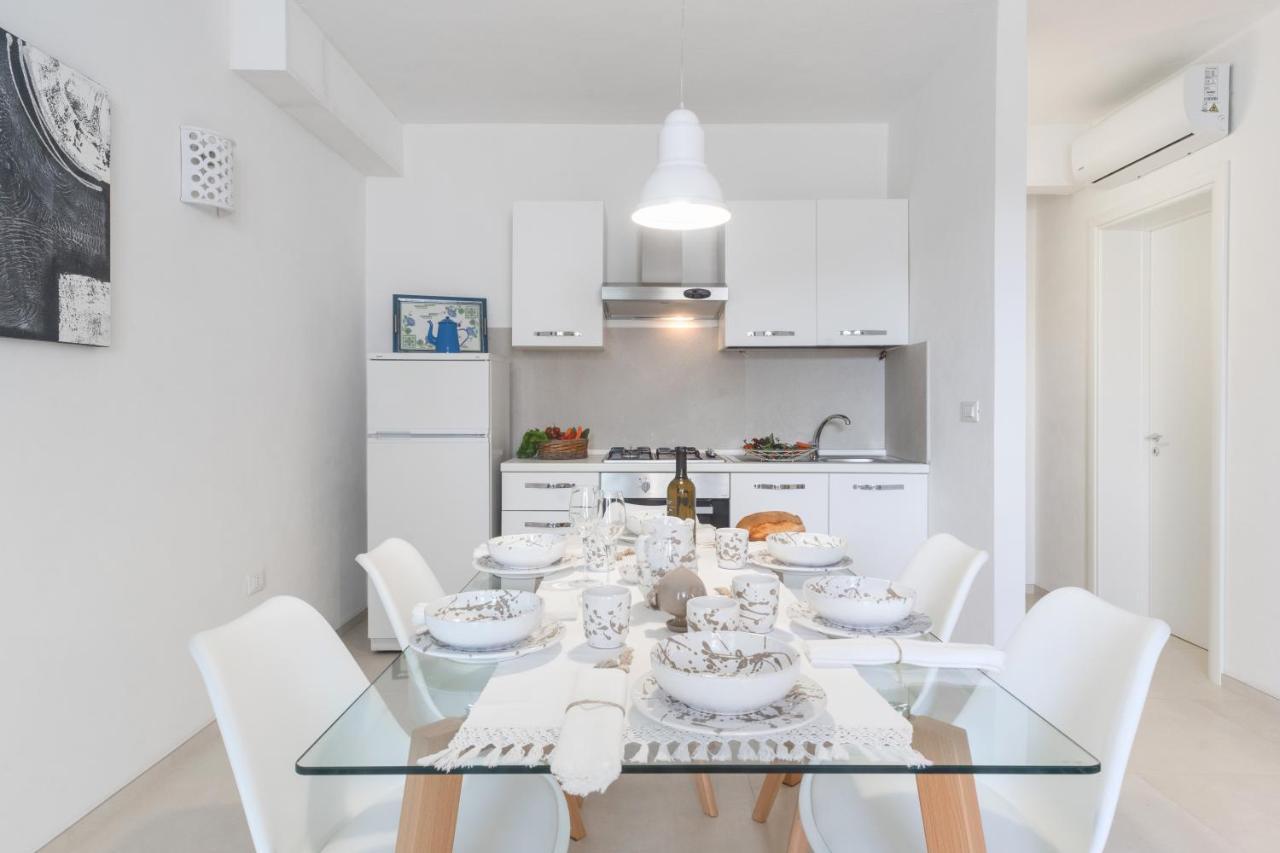 Millebolleblu Apartments ลิโด มารีนี ภายนอก รูปภาพ